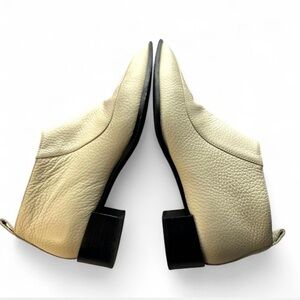 Everlane Cream Leather Ankle Boots Size 8